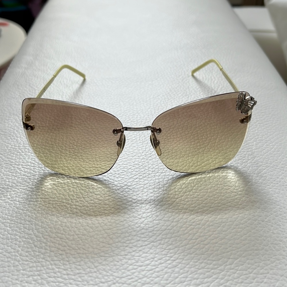 Gucci sunglasses, brown